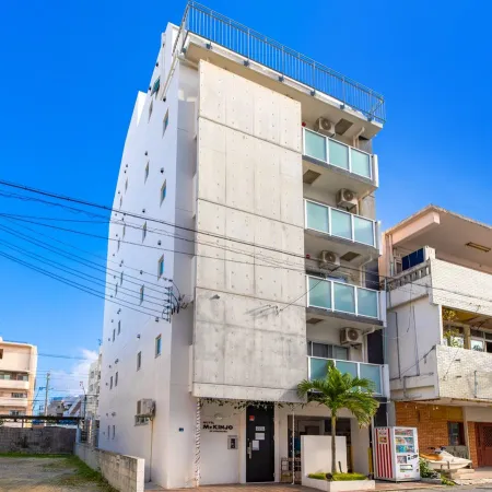 Mr . KINJO inn D - buil