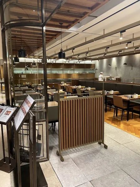 Pyeongyang Myeonok Shinsegae Main Branch