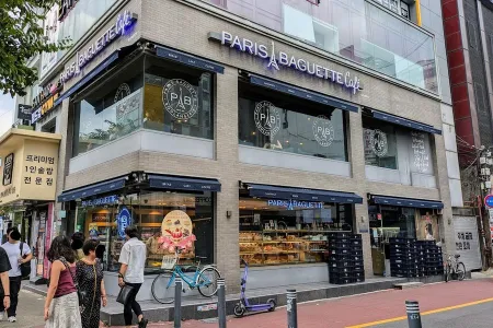Paris Baguette Sinchon
