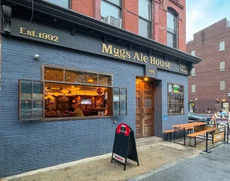 Mugs Ale House