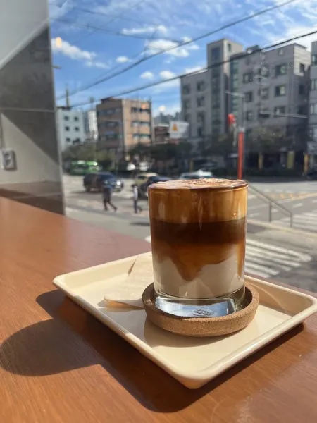 카페 주제