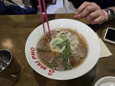 Oh My Pho Deoksugung D-Palace Branch