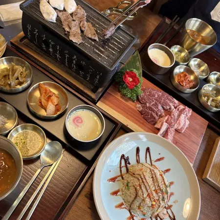 Dongbaek Charcoal Grill