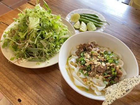 My Quang Ba Mua