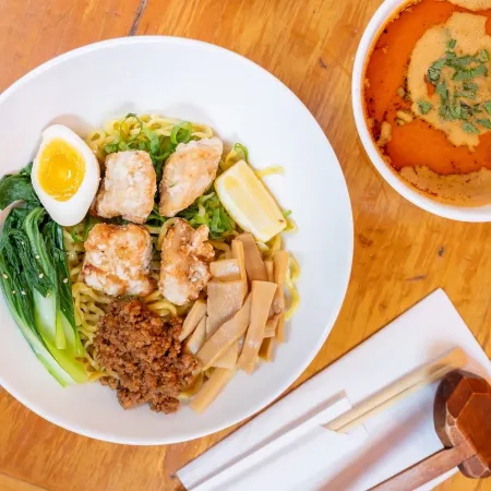 Karakatta ramen