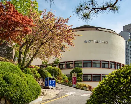同徳女子大学校