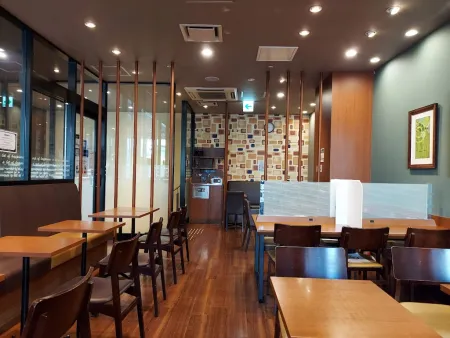 Café de Crié Tenjin Imaizumi store(カフェ・ド・クリエ天神今泉店)