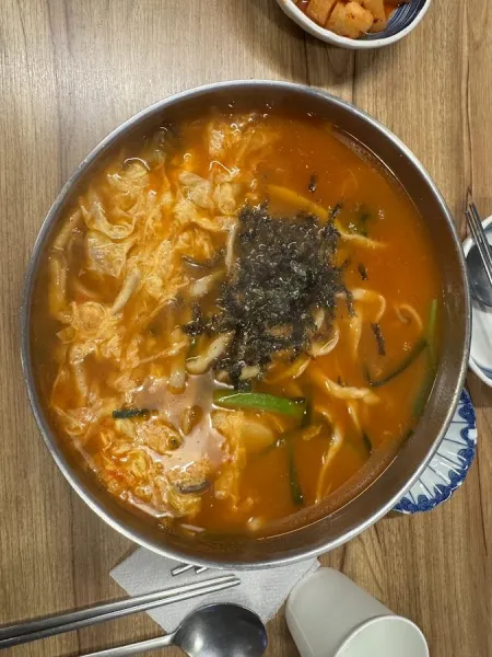 Dongil Jang Kalguksu