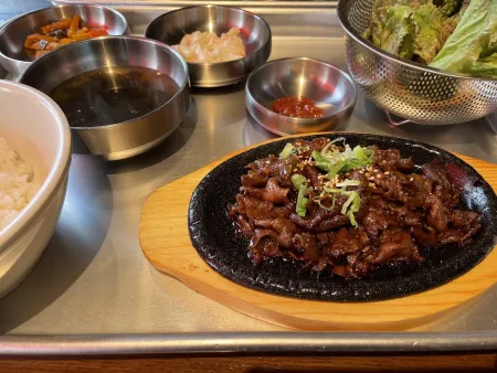 새마을식당 츠루하시점