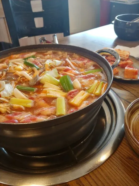 강경숙부추칼국수
