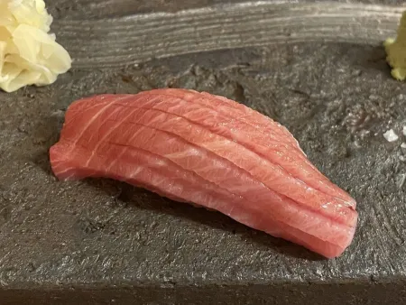 논데