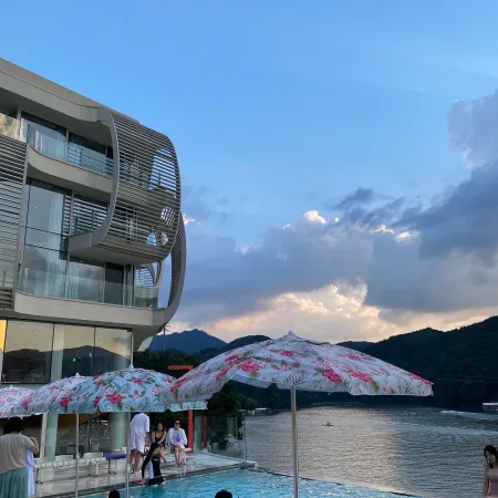Gogo Dino Kids Hotel