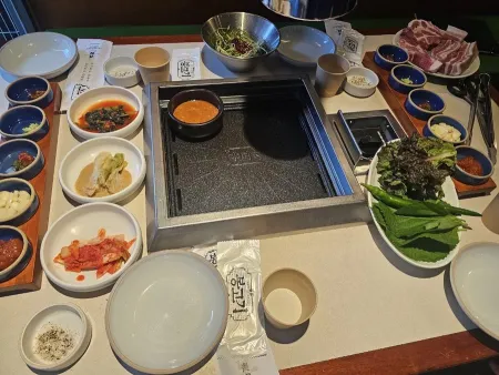 Bong Gogi Deungchon Branch