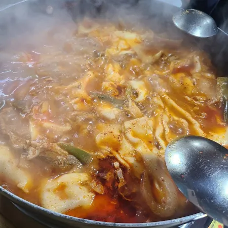 Waryong Ori Seom