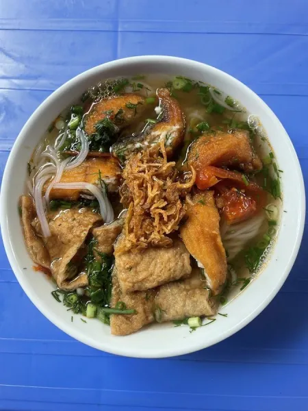 Bún cá rô Cô Hoà