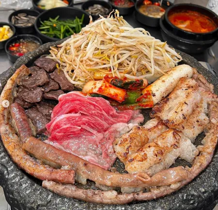 Sinseol-dong Busan Yang Gopchang
