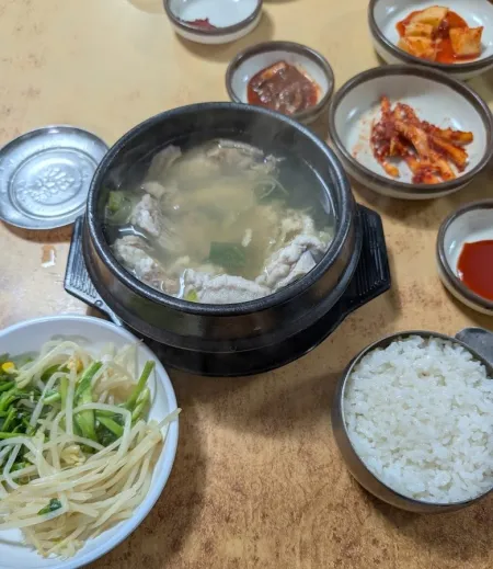 Halmae Bokguk