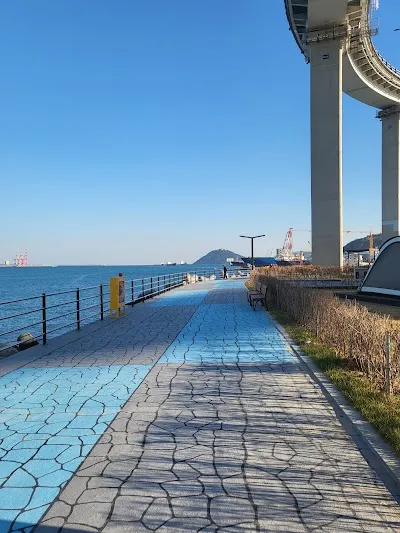 Yeongdo Marino Auto Camping Site