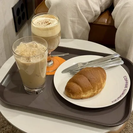 Caffein Gurunaru Eungam Branch