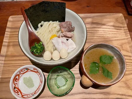 Uguisu串燒