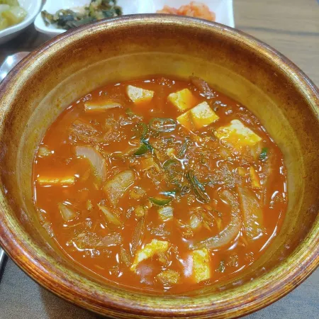Miju Ssi Gimbap Janchi Guksu