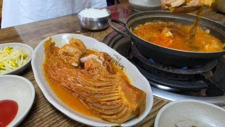 Hanokjib Kimchi-jjim