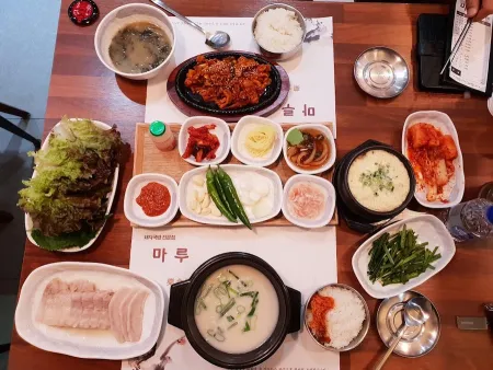 Maru Dwaeji Gukbap