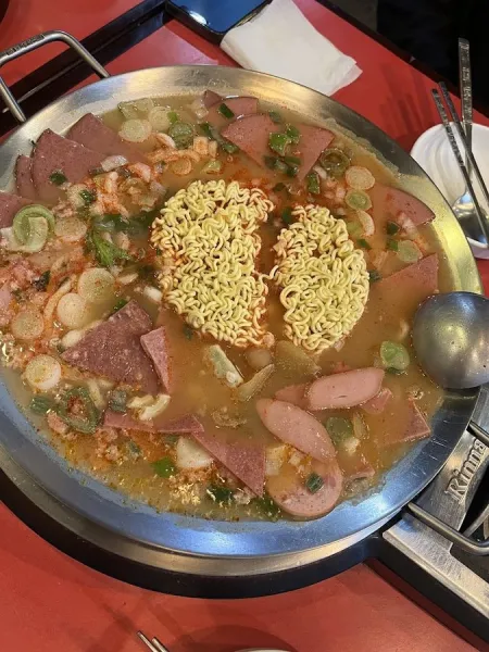 Nolboo Budaejjigae