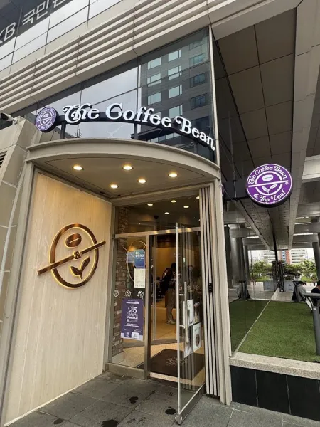 The Coffee Bean & Tea Leaf