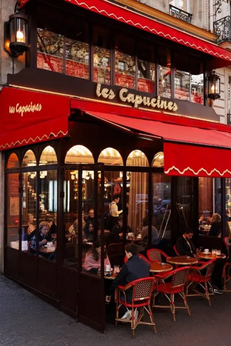 Les Capucines