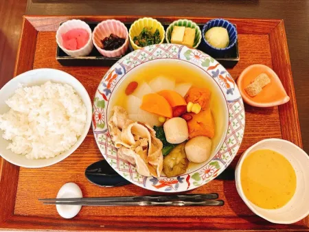Yakuoji Cafe