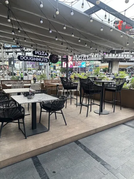 Dough Bros. Pizza & Doughnuts (Interchange 21 - Asok)