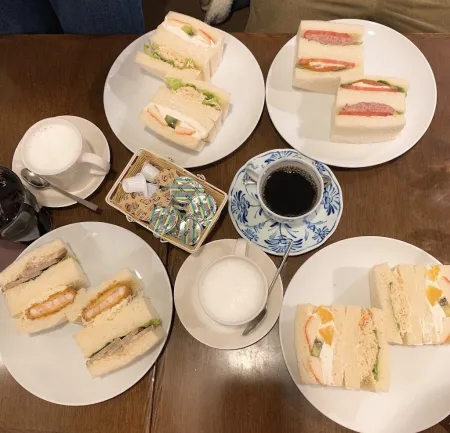 Saera coffee & Sandwiches