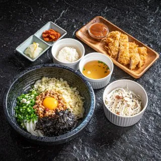 Hamdeok Sinbi Udon