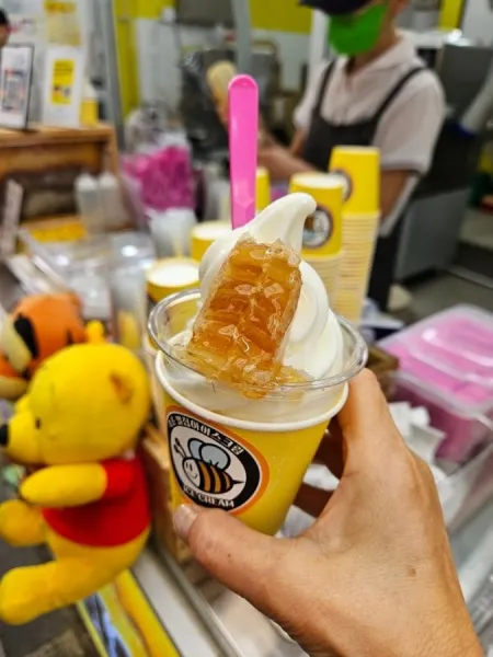 Sokcho Sulppang Sulppang Wine Bread