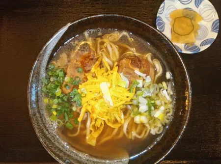 久茂地そば KANEHACHI かねはち
