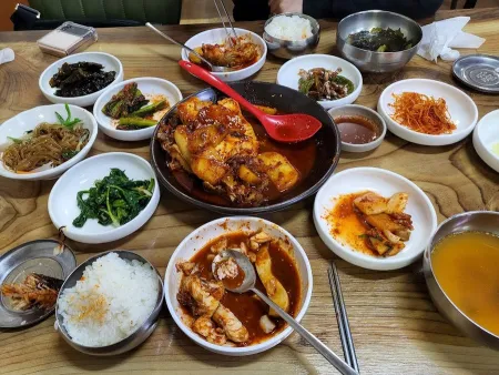 Wellbeing Seonyu Hwangori