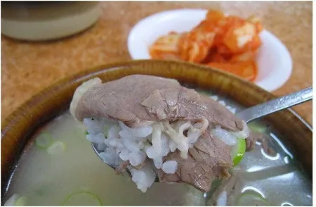 Yuwon Seolleongtang