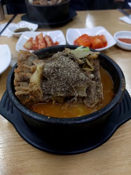 真馬鈴薯排骨湯