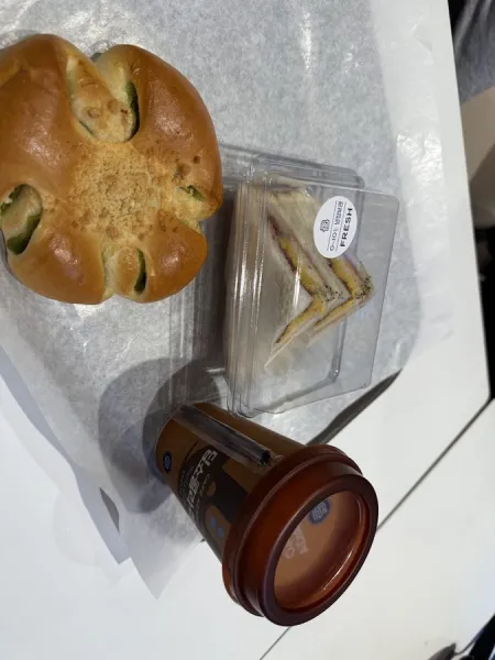 Paris Baguette Seoul Station City Tower