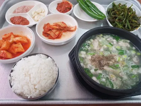 Iljo Dwaeji Gukbap