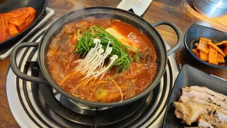 Jungguk Yori Mong