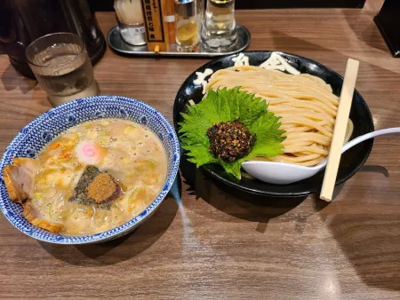 Rokurinsha Tokyo Solamachi