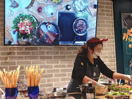Salad Master