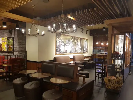 Starbucks Yeouido Hoseong