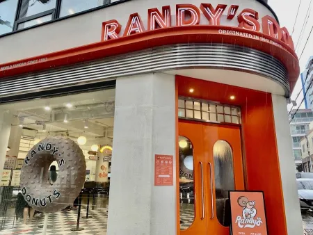 Randy's Donut Gwangalli