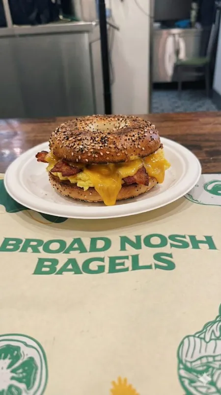 Broad Nosh Bagels