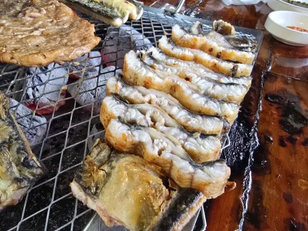 Pungcheon eel Village