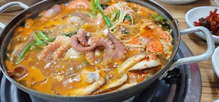 Yonggung Haemultang