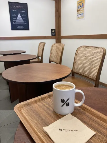텐퍼센트커피 부산대티점